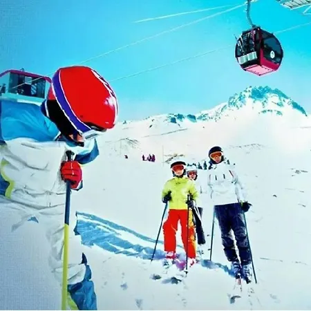 X Mountain Hotel
