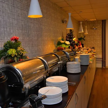 X Mountain Hotel